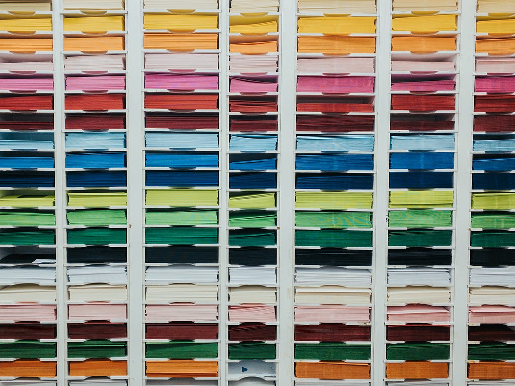 How to organize a drawer the right way?